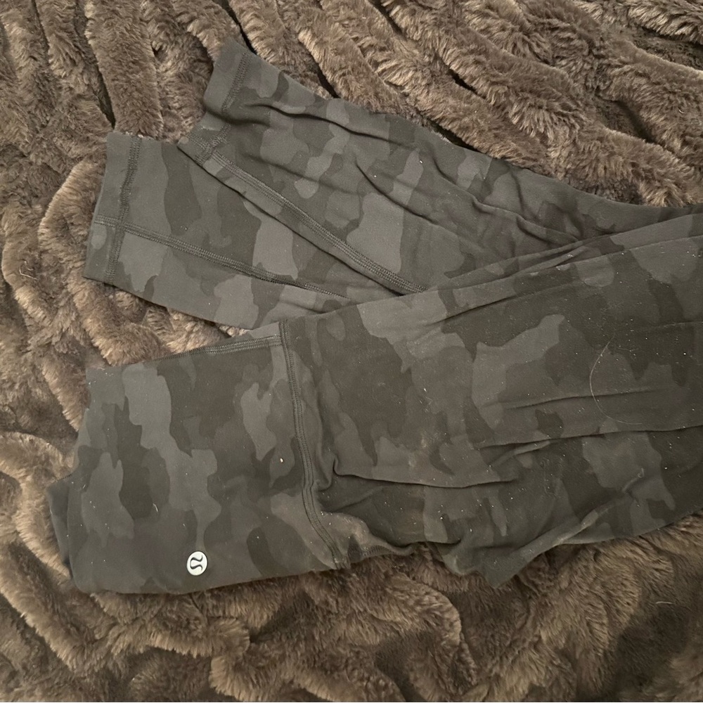 lululemon athletica Black Camo Sweatpants